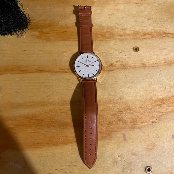 Men's Kamanqi  thin Watch needs battery - Picture 2 of 2